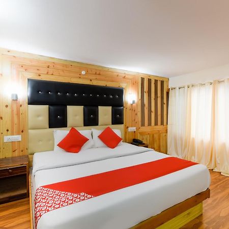 Oyo 46485 Hotel Vijayant Manāli Extérieur photo