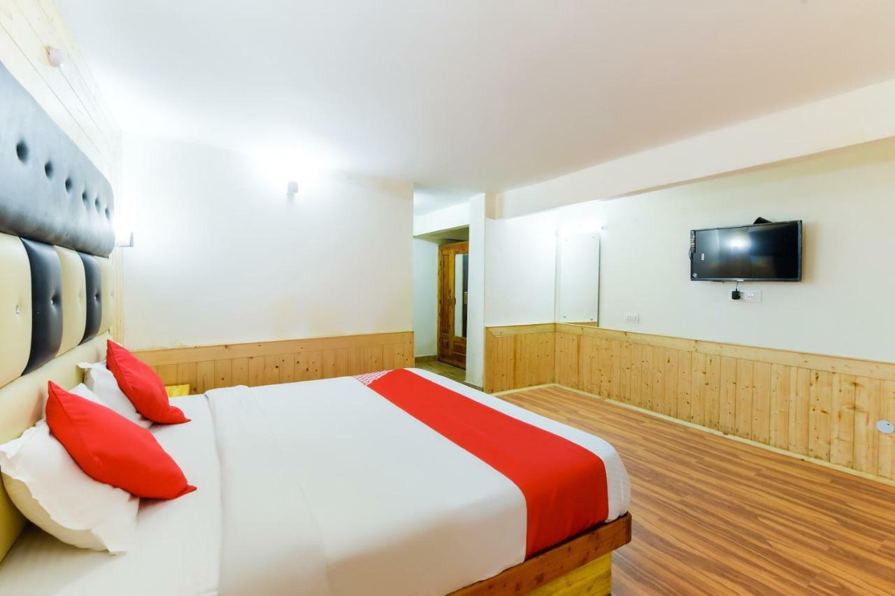 Oyo 46485 Hotel Vijayant Manāli Extérieur photo
