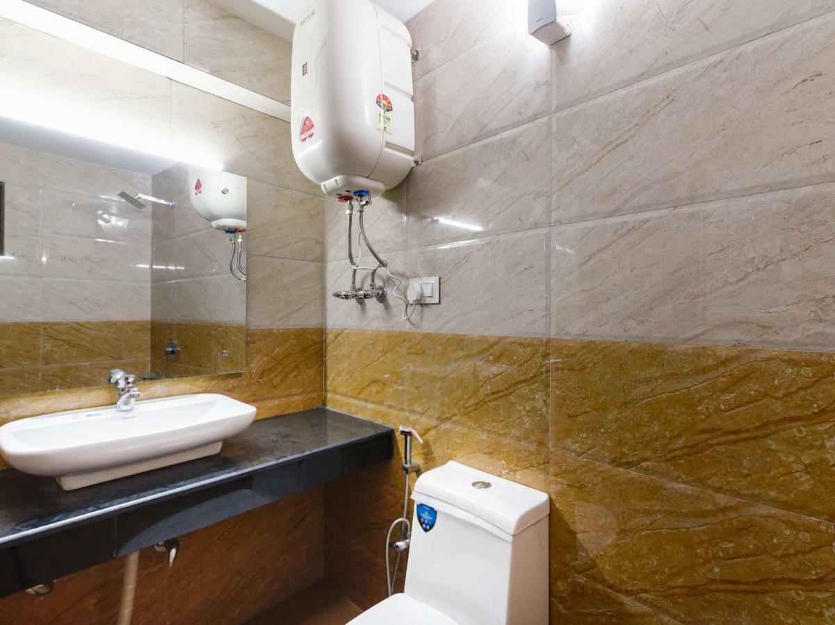 Oyo 46485 Hotel Vijayant Manāli Extérieur photo