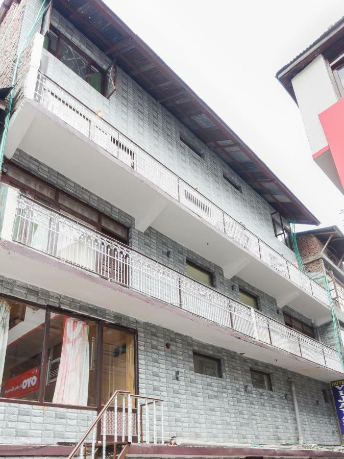 Oyo 46485 Hotel Vijayant Manāli Extérieur photo
